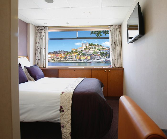 Middle Deck 1 Bed Single CAT. A